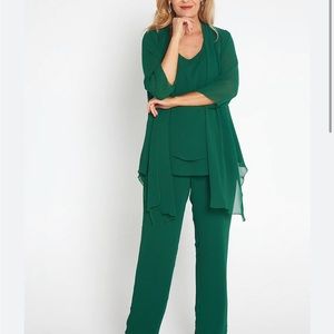 Wedding and special occasion NWT suit